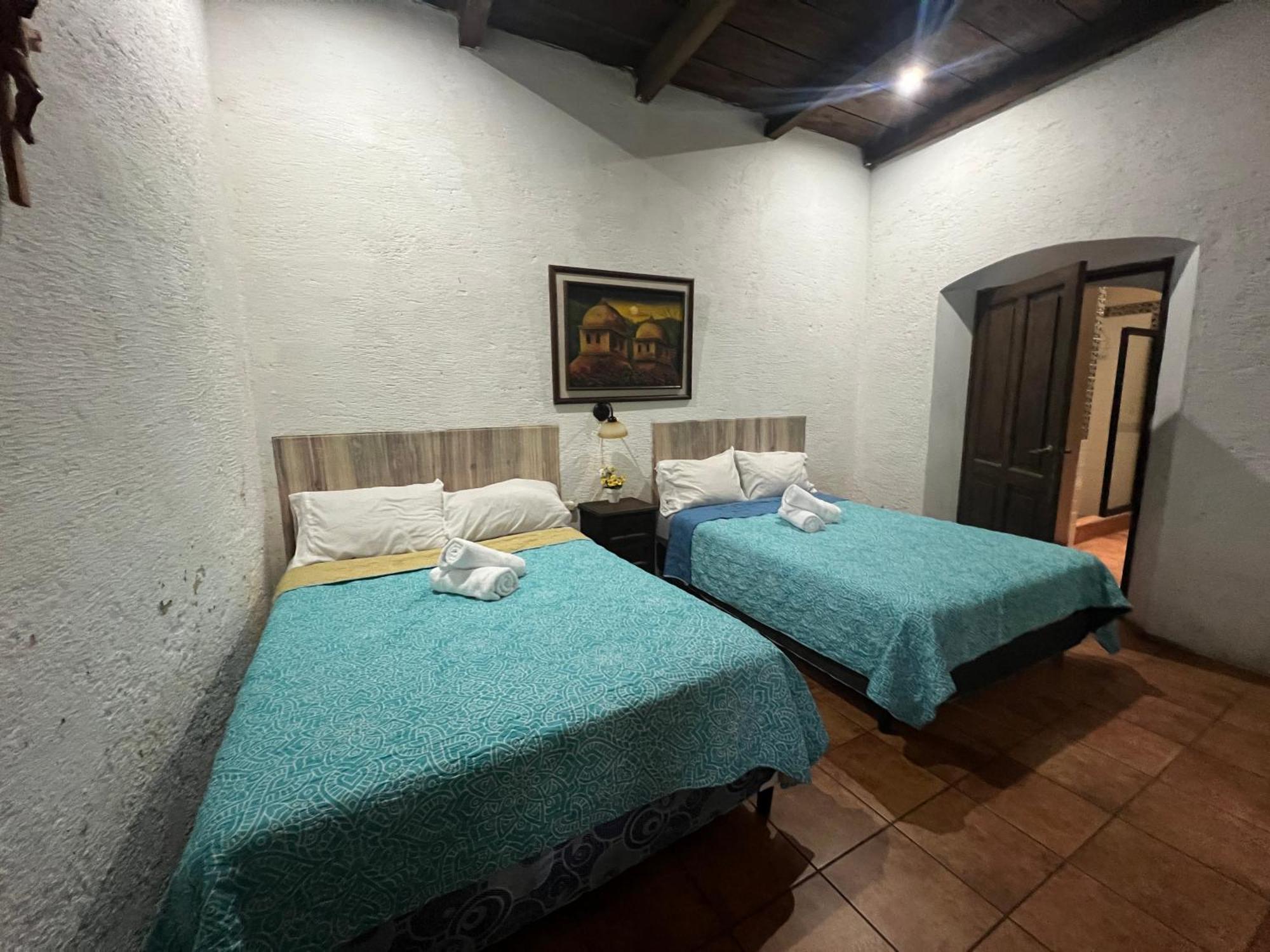 Casa Del Viajero Colonial Apartment Antigua Exterior photo